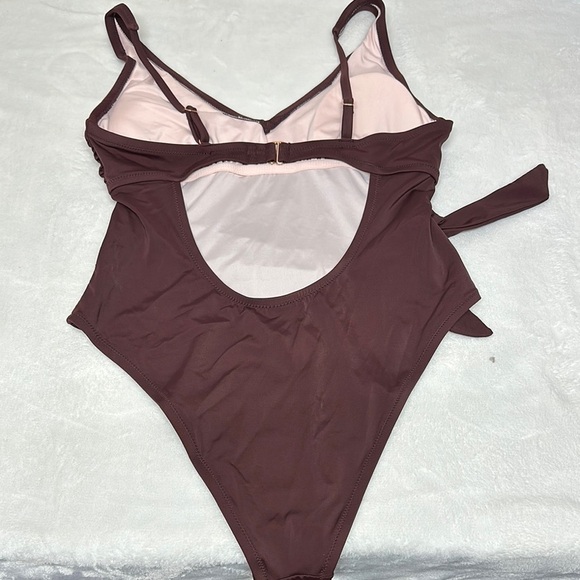 Shade & Shore Women's One Piece - Deep Burgundy - Picture 8 of 8